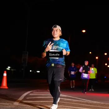 Runner Photo 5015672