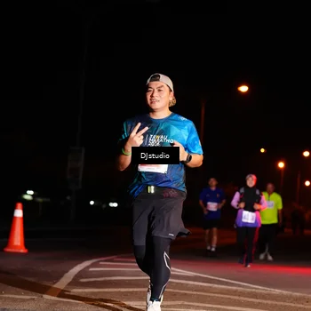 Runner Photo 5015674