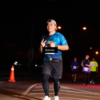 Runner Photo 5015678