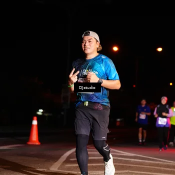 Runner Photo 5015683