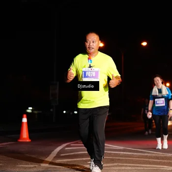 Runner Photo 5015763