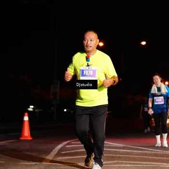 Runner Photo 5015782