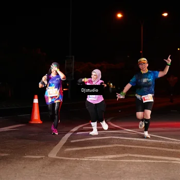Runner Photo 5015900