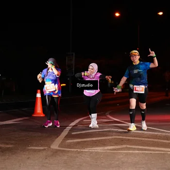 Runner Photo 5015903