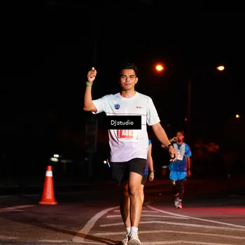 Runner Photo 5015981