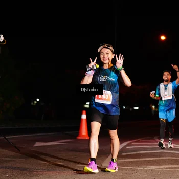 Runner Photo 5016002
