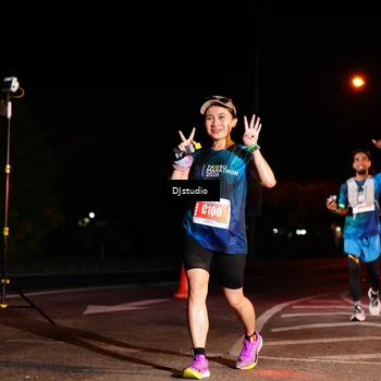 Runner Photo 5016008