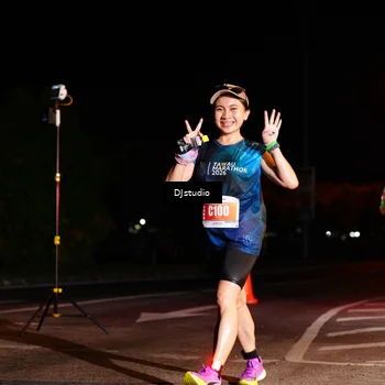 Runner Photo 5016020