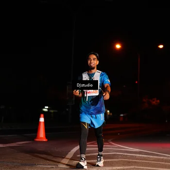 Runner Photo 5016027