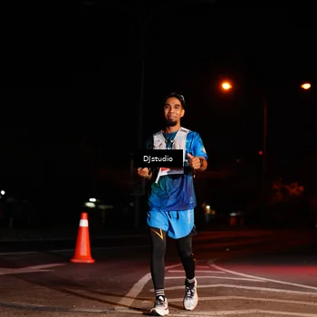 Runner Photo 5016029