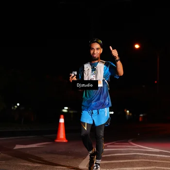 Runner Photo 5016048