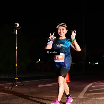 Runner Photo 5016062