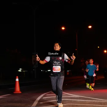 Runner Photo 5016137