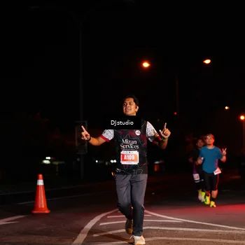 Runner Photo 5016180