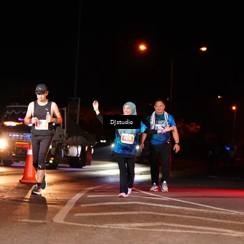 Runner Photo 5016267