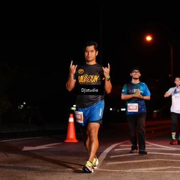 Runner Photo 5016459