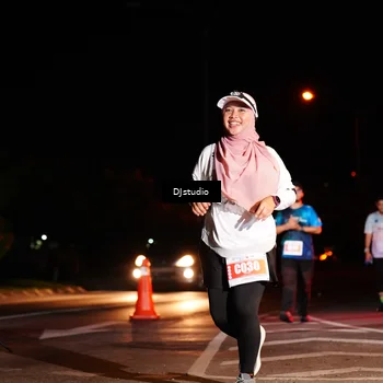 Runner Photo 5016463