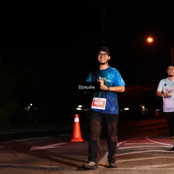 Runner Photo 5016494