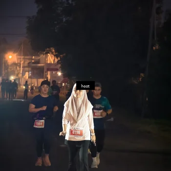 Runner Photo 5018005