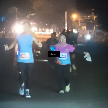 Runner Photo 5018123
