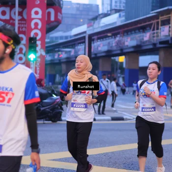 Runner Photo 5020896