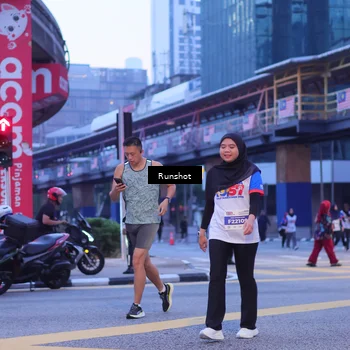 Runner Photo 5020929