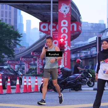 Runner Photo 5020943