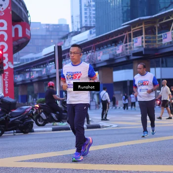 Runner Photo 5020977