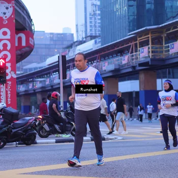 Runner Photo 5020989