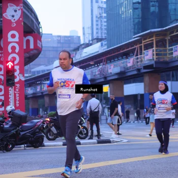 Runner Photo 5020994