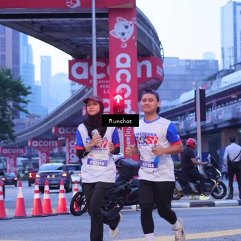Runner Photo 5021014