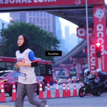 Runner Photo 5021047