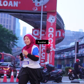 Runner Photo 5021064