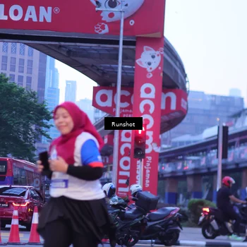 Runner Photo 5021068