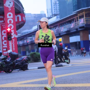 Runner Photo 5021072