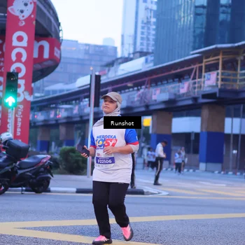 Runner Photo 5021084
