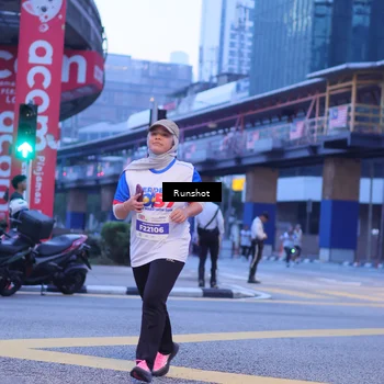 Runner Photo 5021089