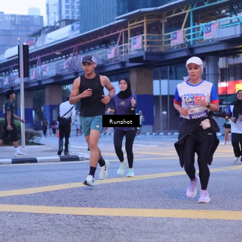 Runner Photo 5021096