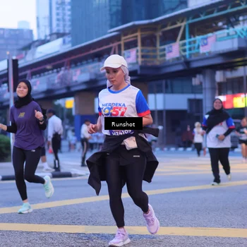 Runner Photo 5021118