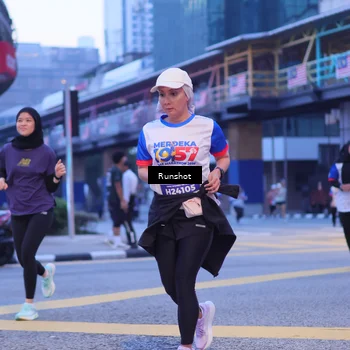 Runner Photo 5021130