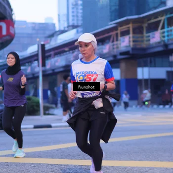 Runner Photo 5021135