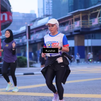 Runner Photo 5021136