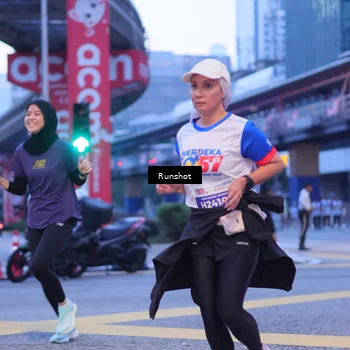 Runner Photo 5021146