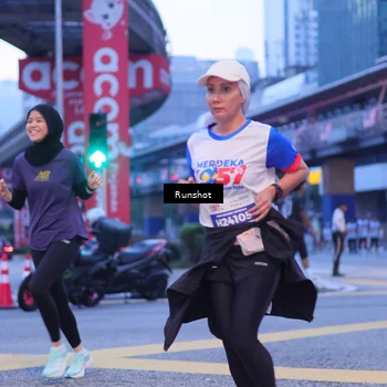Runner Photo 5021149