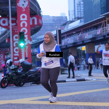 Runner Photo 5021226
