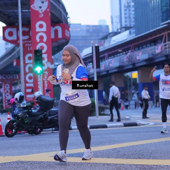 Runner Photo 5021228