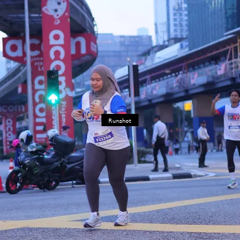 Runner Photo 5021229