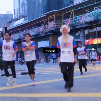 Runner Photo 5021245