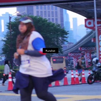 Runner Photo 5021296