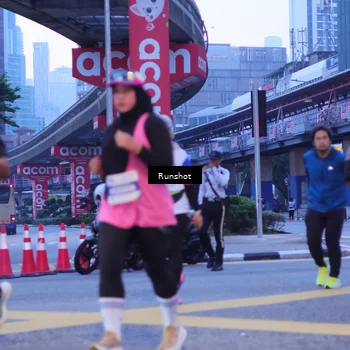 Runner Photo 5021319